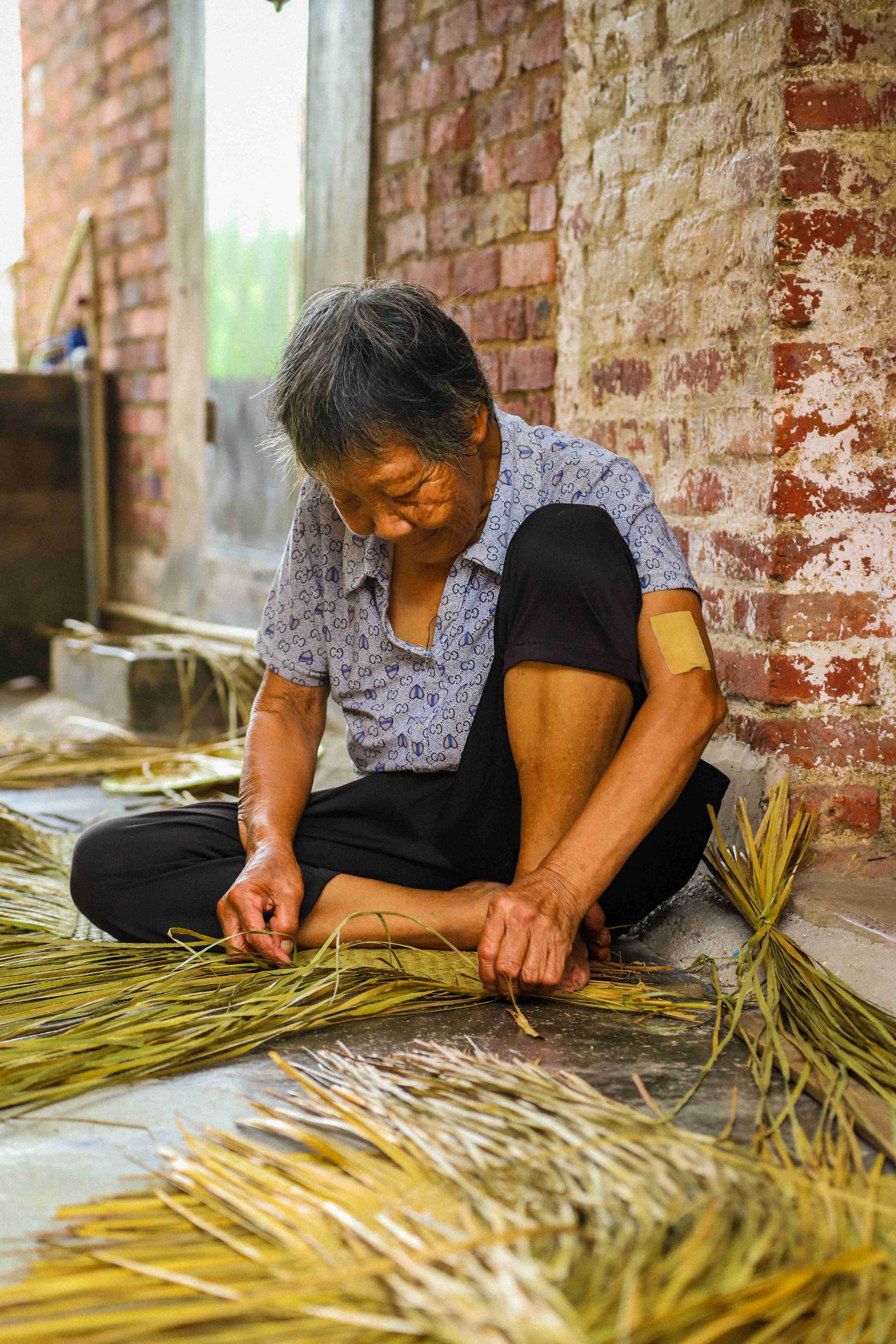 纤手如歌，岁月编章